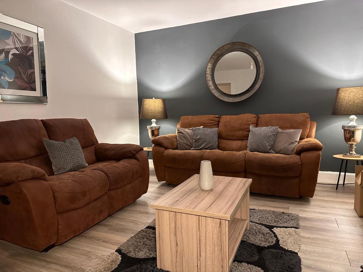 Crown Street Getaway Apartman Ayr Kültér fotó
